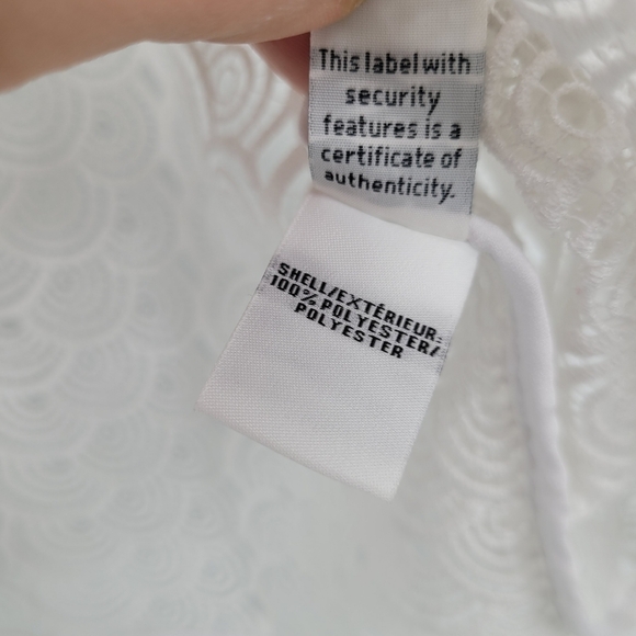 DIANE von Furstenberg Guipure lace scalloped short sleeve top size 4 - Picture 6 of 10